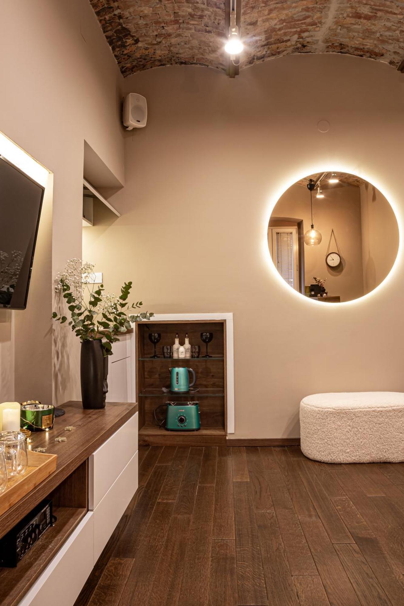 Venus Apartment With Jacuzzi And Sauna - City Center Белград Экстерьер фото